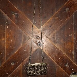 🌟3/50 Gold Embossed Women's Clutch